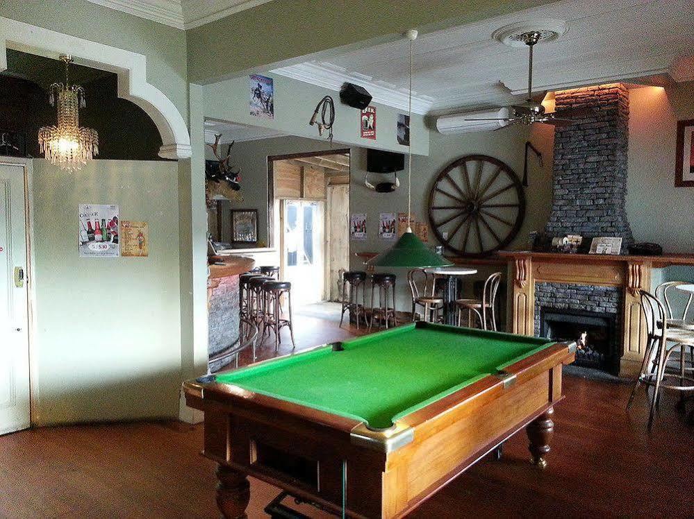 Shooters Saloon Hotel & Cabins Auckland Exterior photo